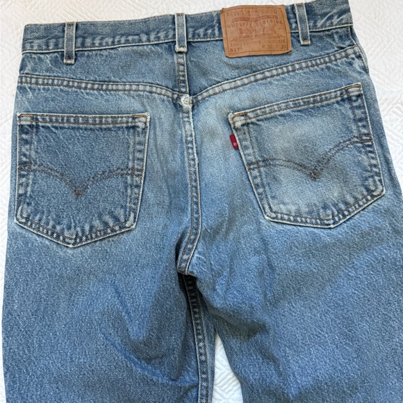Vintage Levi’s straight leg jeans - Picture 8 of 9